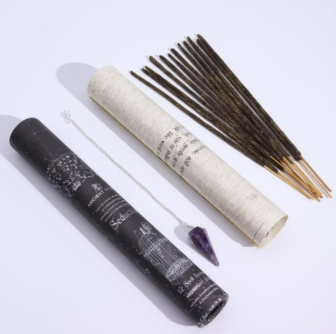 (imagem de ) Tubos de Incenso Ancient Witch - Sedução – Pêndulo de Ametista